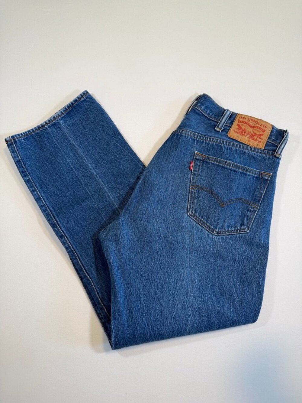 Vintage LEVIS 501 Button Fly Denim Blue Jeans 38 32 - Picture 2 of 12